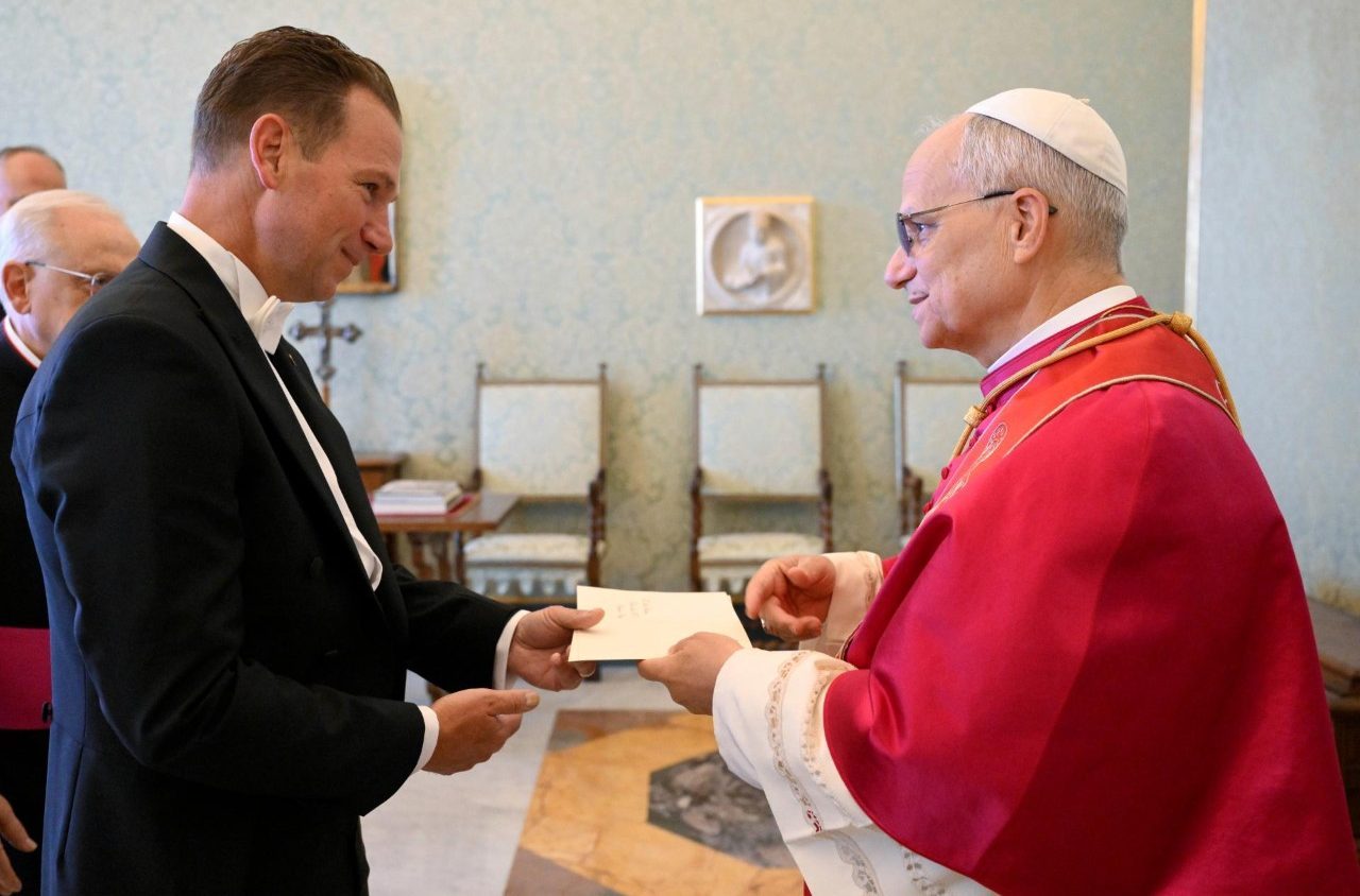 Rome: le nouvel Ambassadeur des États-Unis près le Saint-Siège présente ses lettres de créance au pape