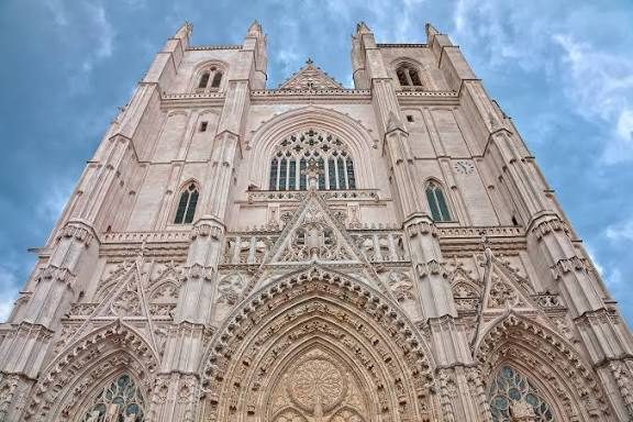 Nantes: pour revoir la messe de réouverture de la cathédrale