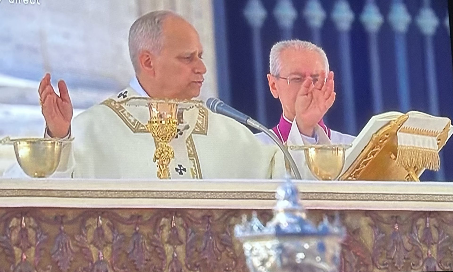 Rome: célébration de la messe de la Toussaint par le pape et proclamation d’un nouveau docteur de l’Église