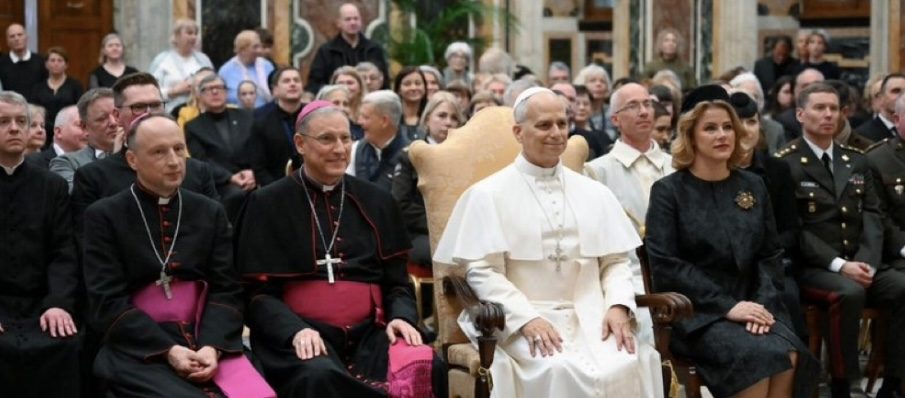 Léon XIV s’adresse à des pèlerins venus de Lettonie