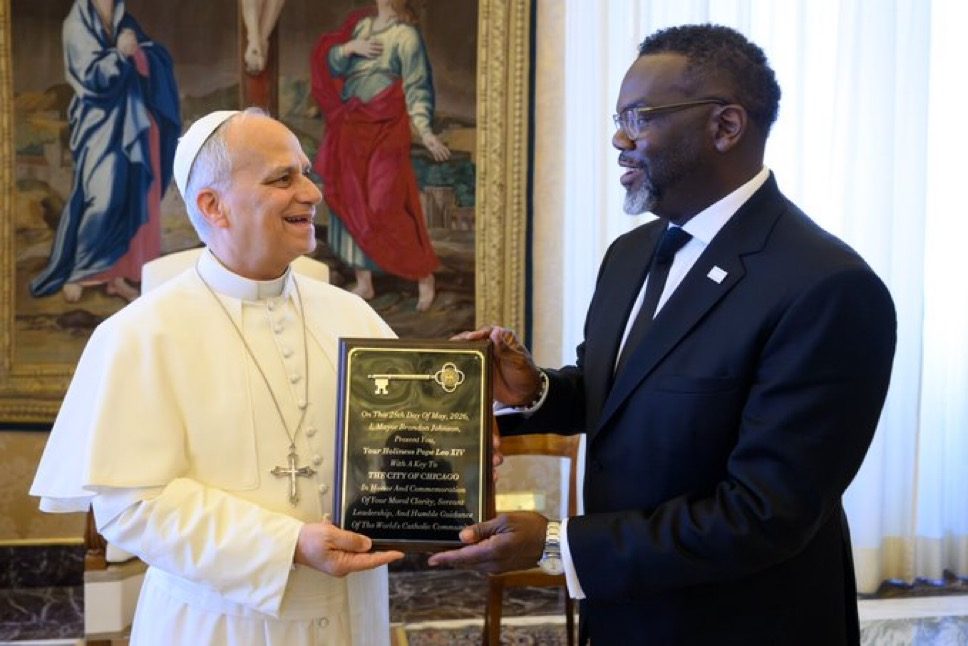Léon XIV invité par le maire de Chicago
