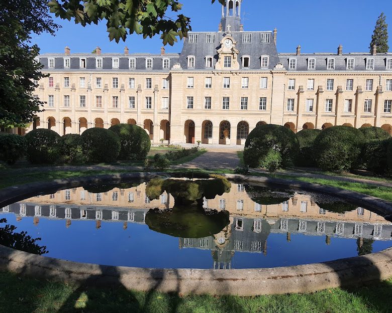 Nouveau séminaire universitaire à Issy-les-Moulineaux