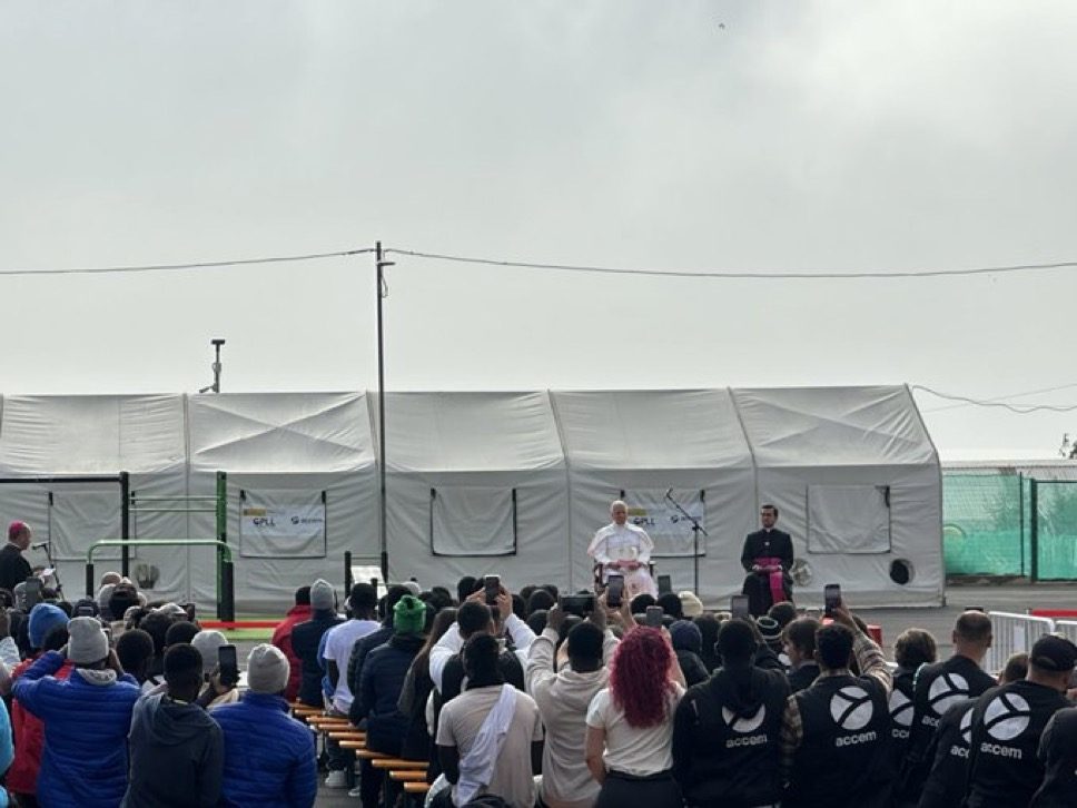 Le pape Léon XIV est à Tenerife