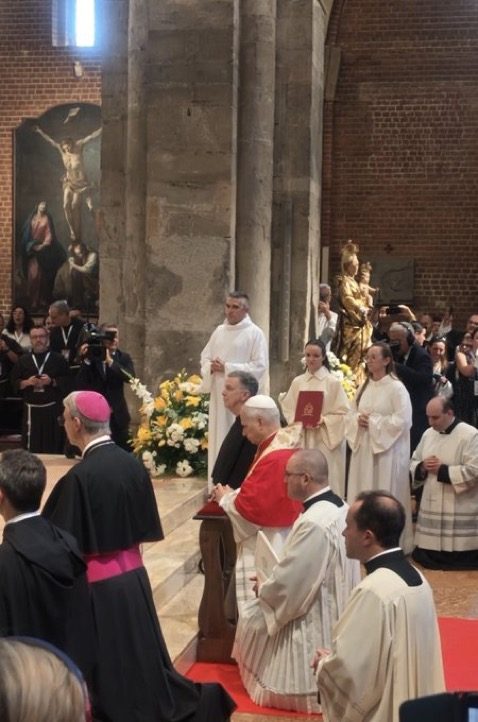 Déplacement du pape à Pavie: vénération des reliques de saint Augustin