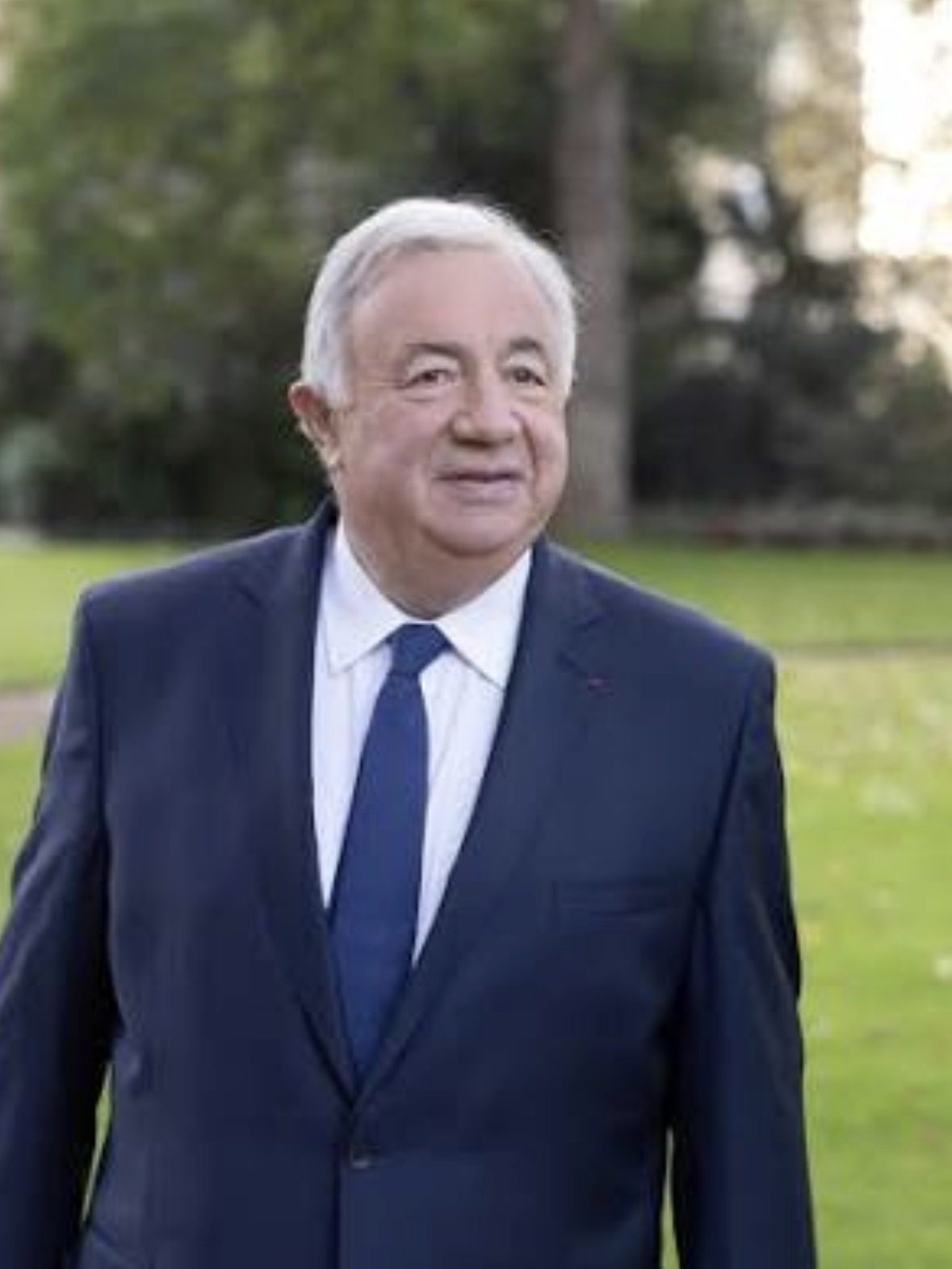 Fin de vie: Gérard Larcher envisage de saisir le Conseil constitutionnel