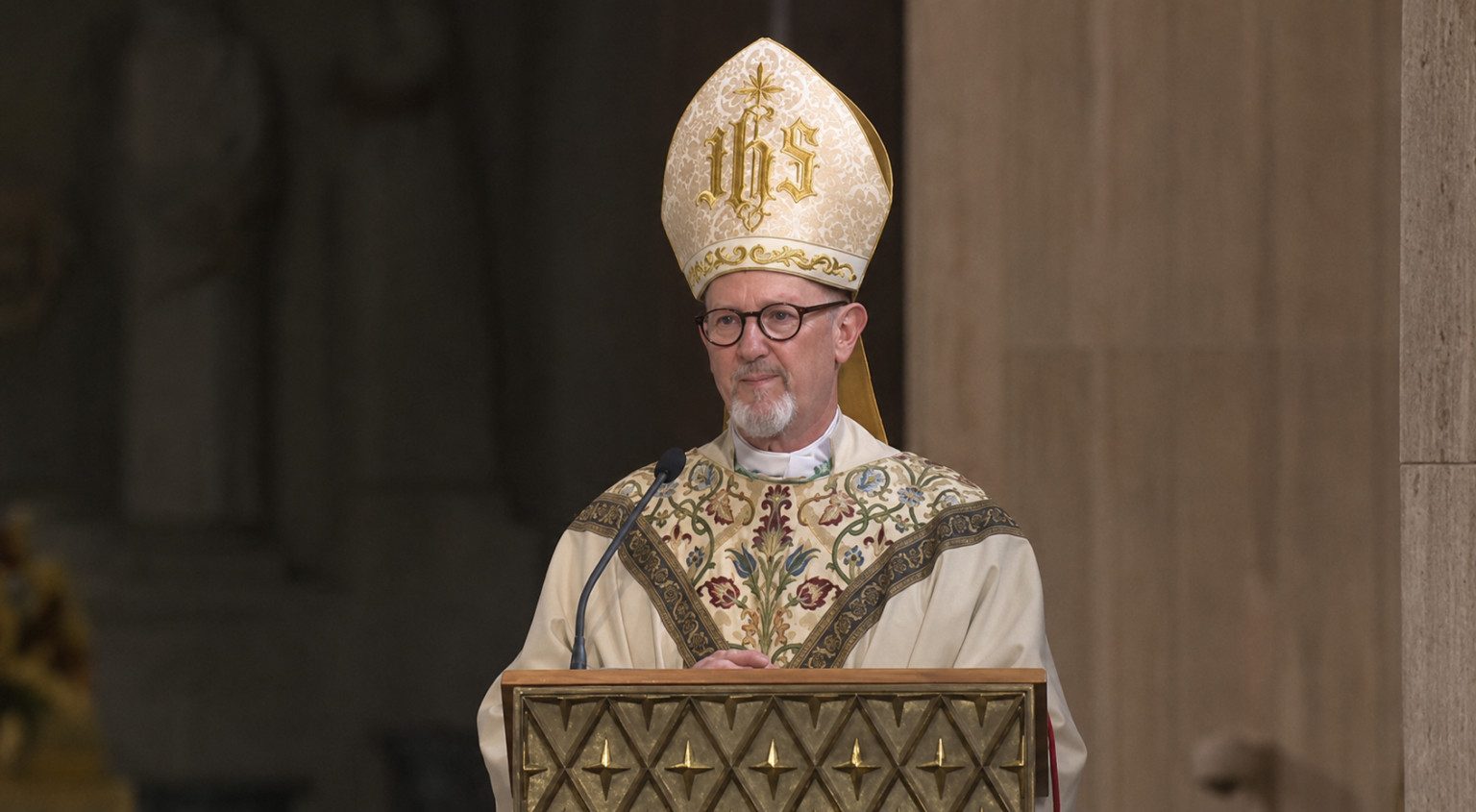 États-Unis : Mgr Conley exhorte les fidèles qui suivent la messe traditionnelle à rester fidèle à l’Église