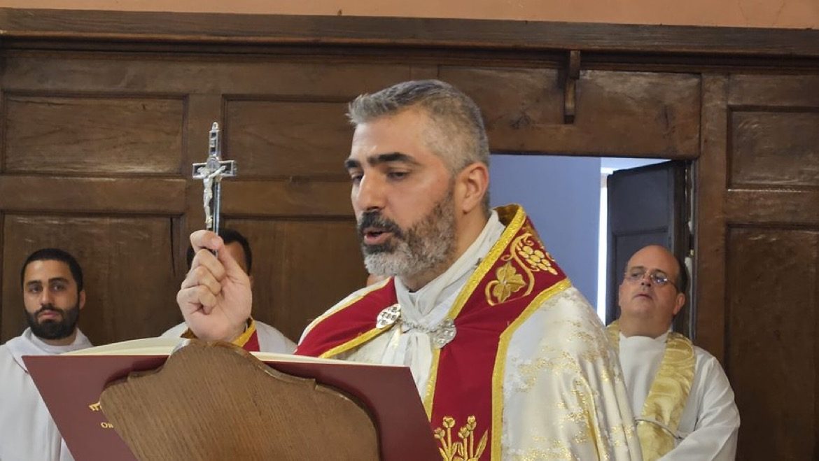 Installation du curé de la paroisse chaldéenne catholique de Pau
