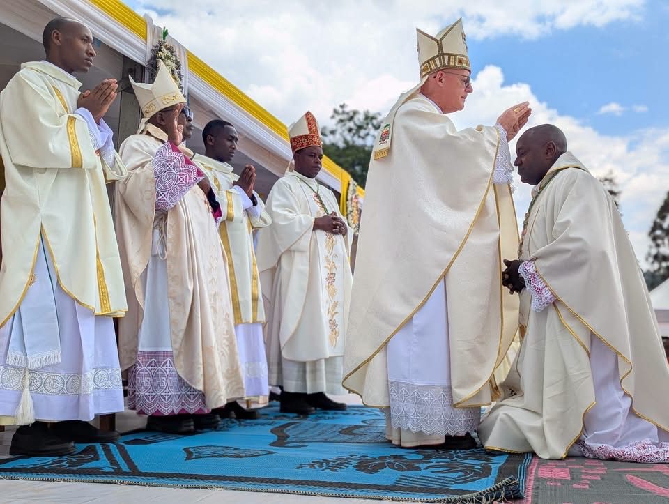Ouganda : ordination et installation du nouvel évêque de Kabale