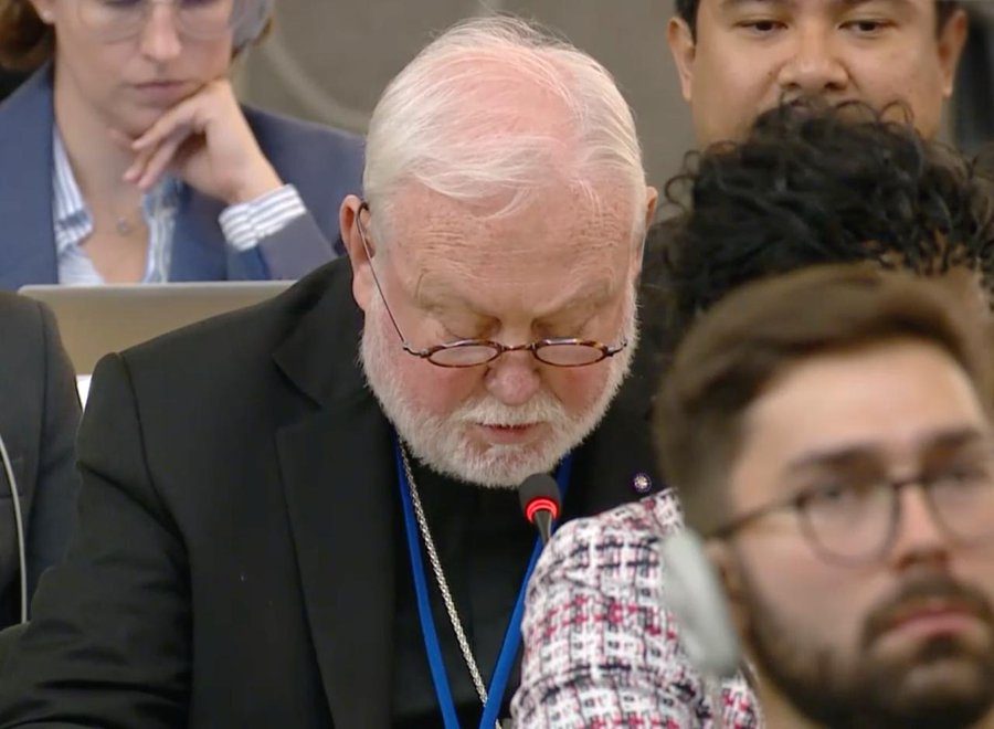 Mgr Paul Gallagher s’est rendu au Haut-Commissariat des Nations Unies pour les réfugiés (HCR)